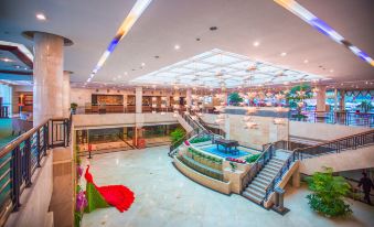 Hengdian World Studios VIP Building Grand Hotel (Qinwang Palace Qingming Shanghe Tu)