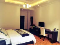 Seda Fuhong Hotel Hotels near Seerba Tibetan Village