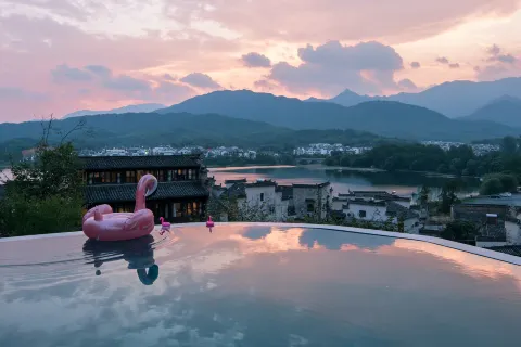 Qingmei Xueshe Shilily Hot Spring Hotel