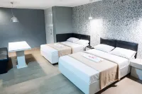 ニュー ウィンストン ホテル