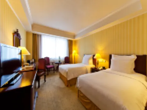 Clarion Tianjin Hotel Hotels near Xiaobailou