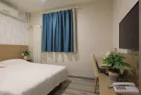 Yijia 365 Chain Hotel (Shijiazhuang Canal Bridge Railway University Yitang Metro Station Branch)