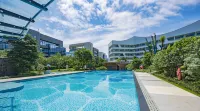 Chengmai Blue Horizon Junhua Hotel (Hainan Ecological Software Park Store) - Pools