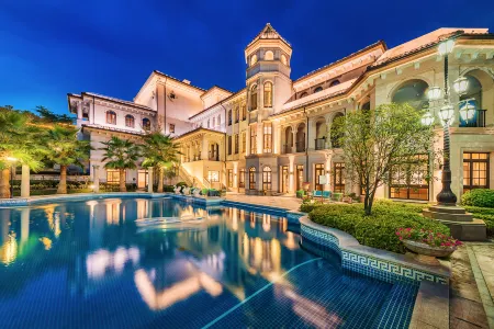 Read Wood Qiandao Manor Отели рядом с достопримечательностью «Hubin Park»