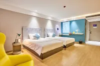 Megnotel Weinan Duhua Road Haixing City Hotel Hotels near Jinhuashan Erlongtan Forest Park