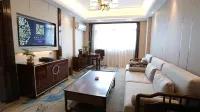 Wuwei Business Hotel