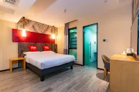 Ibis Hotel Hotel dekat Zhoushi Yuqing Hall