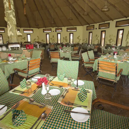 AA Lodge Amboseli Отели в г. Кимана