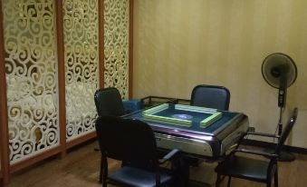 Pinshang Express Hotel (Fangchenggang Qisha)