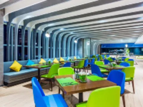 Hampton by Hilton Guangyuan Lizhou Square Hotels in Guangyuan