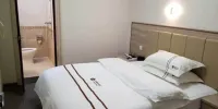 Xingren Hongmei Boutique Hotel - Evcil Hayvan Kabul Edilen Alan