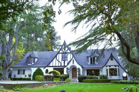 Candlelight Inn Napa Valley