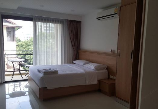 City Garden Pratumnak Over view