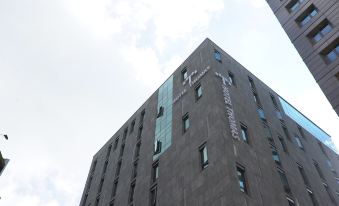 Hotel Thomas Myeongdong - Housity