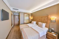 Ramada by Wyndham Istanbul Taksim Hotels in Istanbul