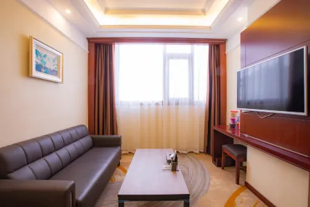 Jingyang Heyuan Zhiyou Hotel (Xi'an University of Technology Gaoke College) Отели рядом с достопримечательностью «Xi'an University of Technology College of Higher Science»