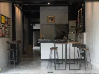 Sawatdee Guesthouse the Original Hotel berhampiran Jeti Thewej