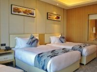 东兴华美达广场酒店 - 豪华越南景观双床房