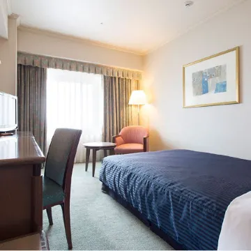 Good Morning + Berlin City East