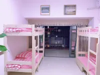 Free Space Youth Hostel