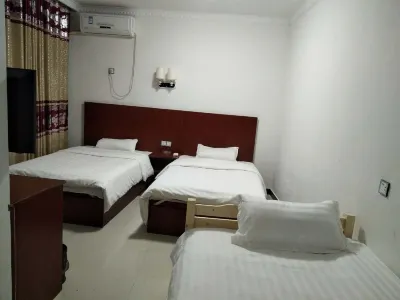 Yugancheng Xianglou Hotel Hotel in zona Huangbu Station