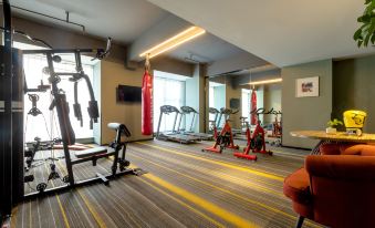 Holz Hotel (Shenyang International Exhibition Center New South Railway Station)