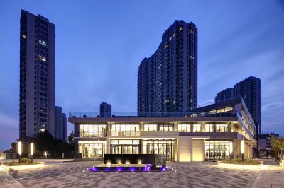 秦皇島金夢海灣度假飯店 燕山大學（東校區）附近的飯店
