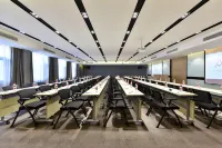 大連開發區金馬路亞朵酒店 - 接送服務/穿梭巴士