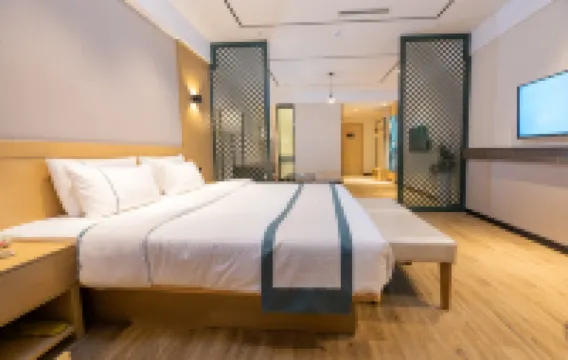 City Comfort Inn Kunming New Asia Vanke Charm City Hotels in New Asia Athletics Park