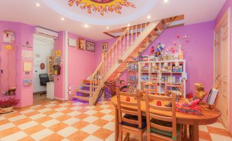 Italian rooms and apartments "Pio" on Mokhovaya str. 39