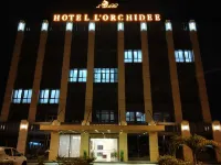 Hotel l'Orchidee Owendo  호텔