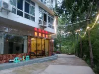 Yiju Hotel - Hot Springs