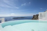 Aqua Luxury Suites