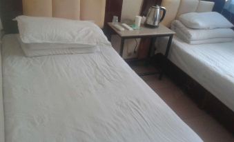 Korla Jiujiuhong Hotel