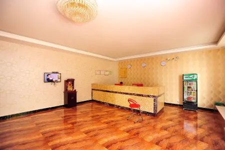 Happiness  hotel Отели рядом с достопримечательностью «Mohan»