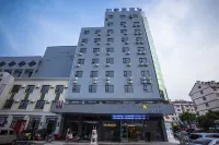 Homeinn Selected Hotel (Zaozhuang Xuecheng Guangming West Road Railway Station) โรงแรมใกล้มหาวิทยาลัยเซียงไฮ้ Huanghai ชิงเต่า