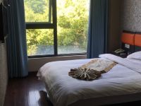 杭州优橙连锁主题酒店 - 商务大床房