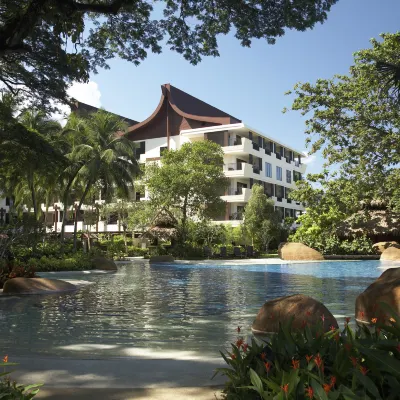 Shangri-La Rasa Sayang, Penang Hotels near Moonlight Bay Viewing Area