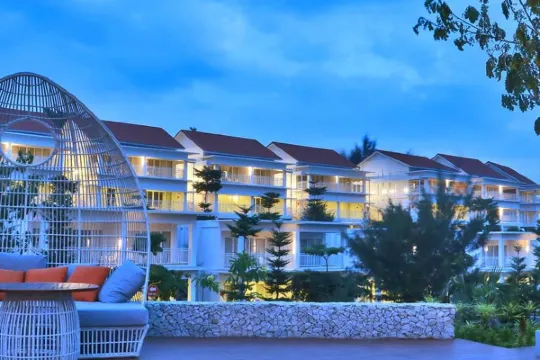 Harris Resort Barelang Batam