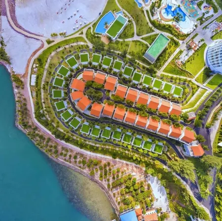 Harris Resort Barelang Batam