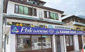 Kashmir House Pahalgam
