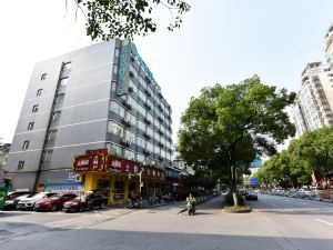 City Comfort Hotel (Guilin Railway Station Overpass)