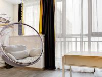 Soft bed设计师公寓(西安文理学院店) - 布鲁克林的夜大床房