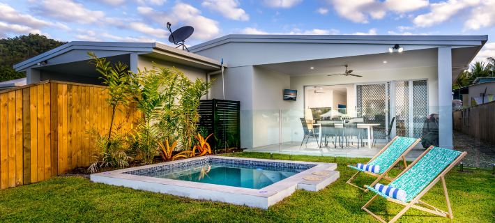 Blue Lagoon Villas Hotels in Trinity Beach