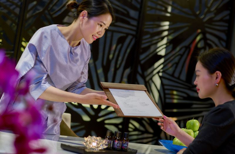 InterContinental Hotels Guangzhou Exhibition Center by IHG photo 4