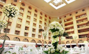 Sunworld Dynasty Beijing - Housity
