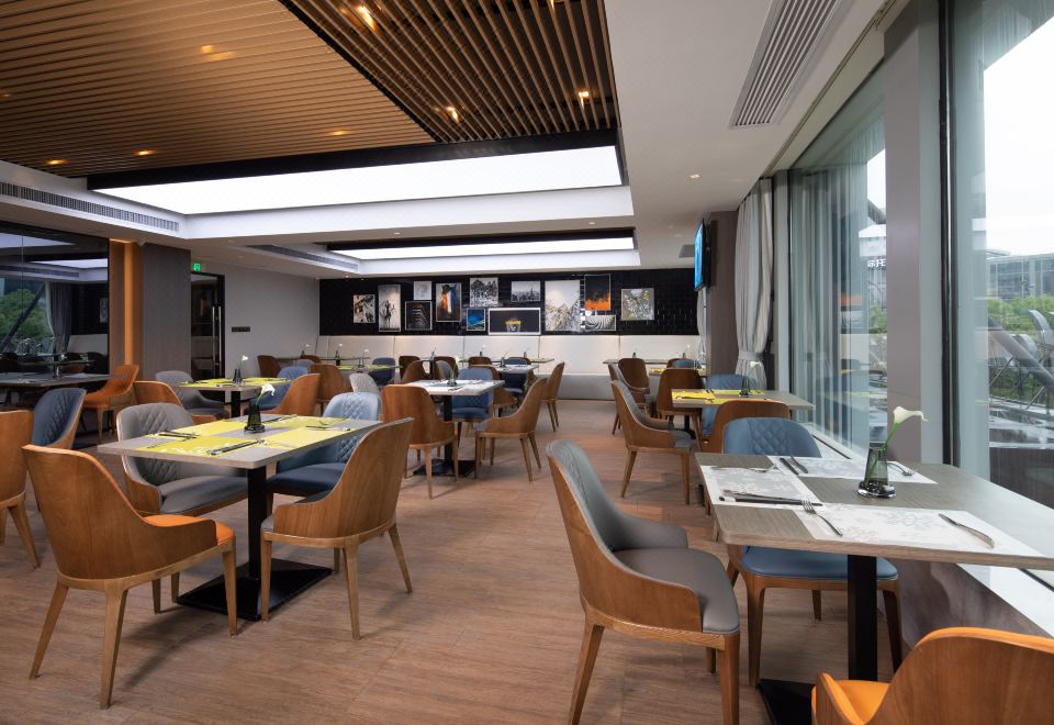 햄튼 바이 힐튼 호텔 이미지