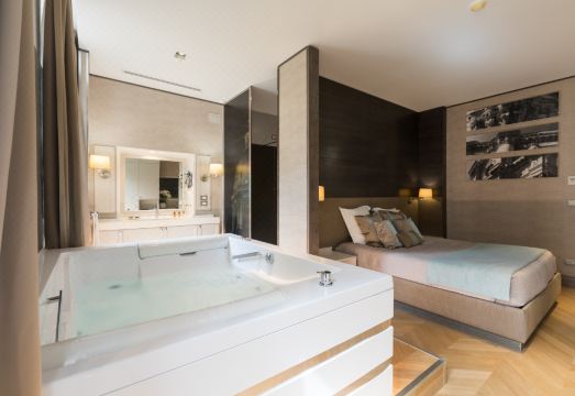 산 카를로 스위트