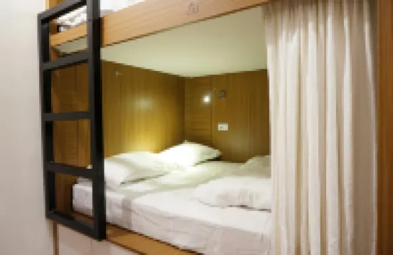 Hero You x Chitow Hostel Hotels in 