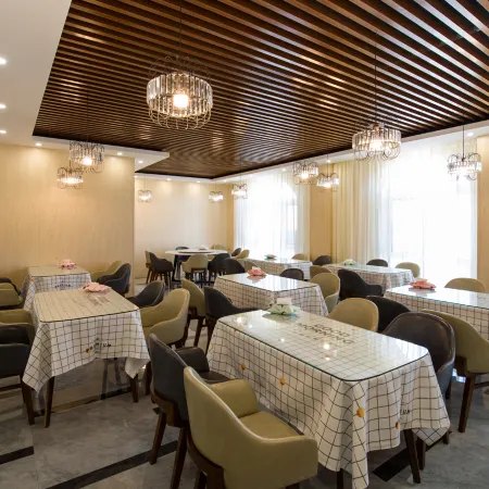 Weimei Jianian Hotel